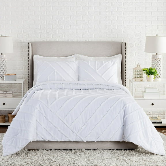 Laural & Mayfair Chenille Chevron White 3-Piece Comforter Set, Full/Queen