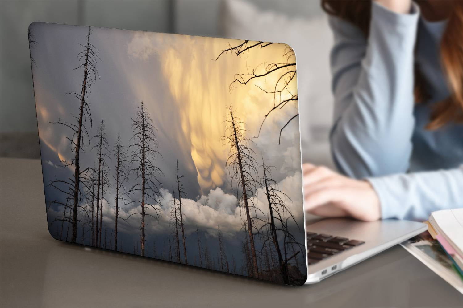 Hard Shell Case For Older MacBook Air 13 Inch (Models A1369 & A1466, 2010-2017) - Mexican Otomi Pattern