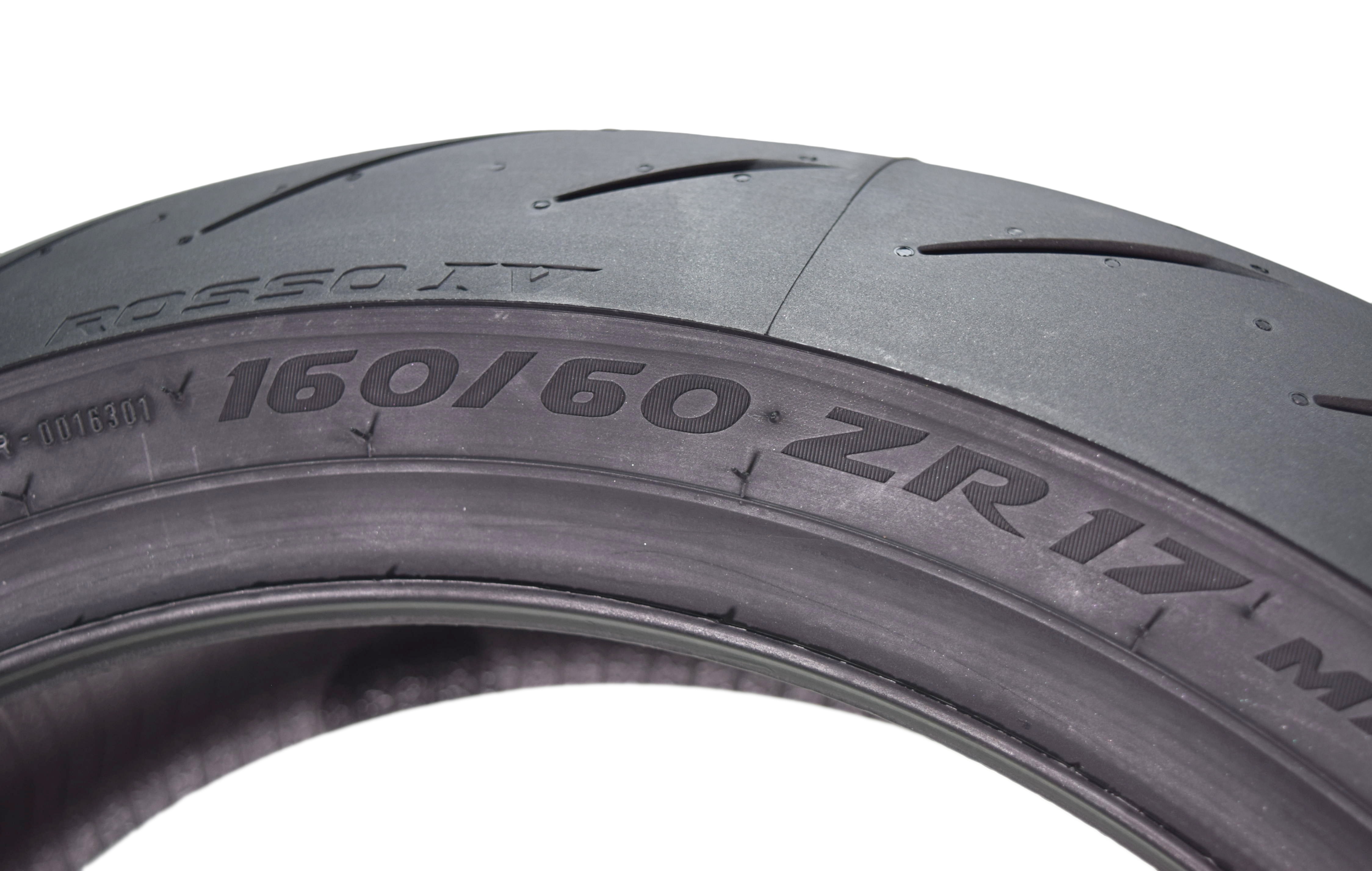 Pirelli Diablo Rosso IV Street Sport 120/70ZR17 58W TL Front Motorcycle  Tire 120/70-17 Rosso 4