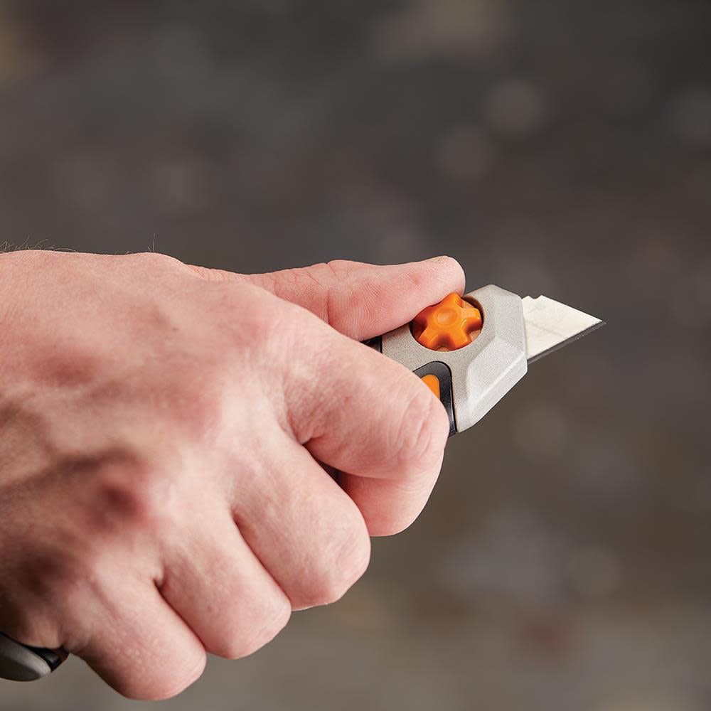 Fiskars 2829497 5 in. Pro Folding Utility Knife, Orange