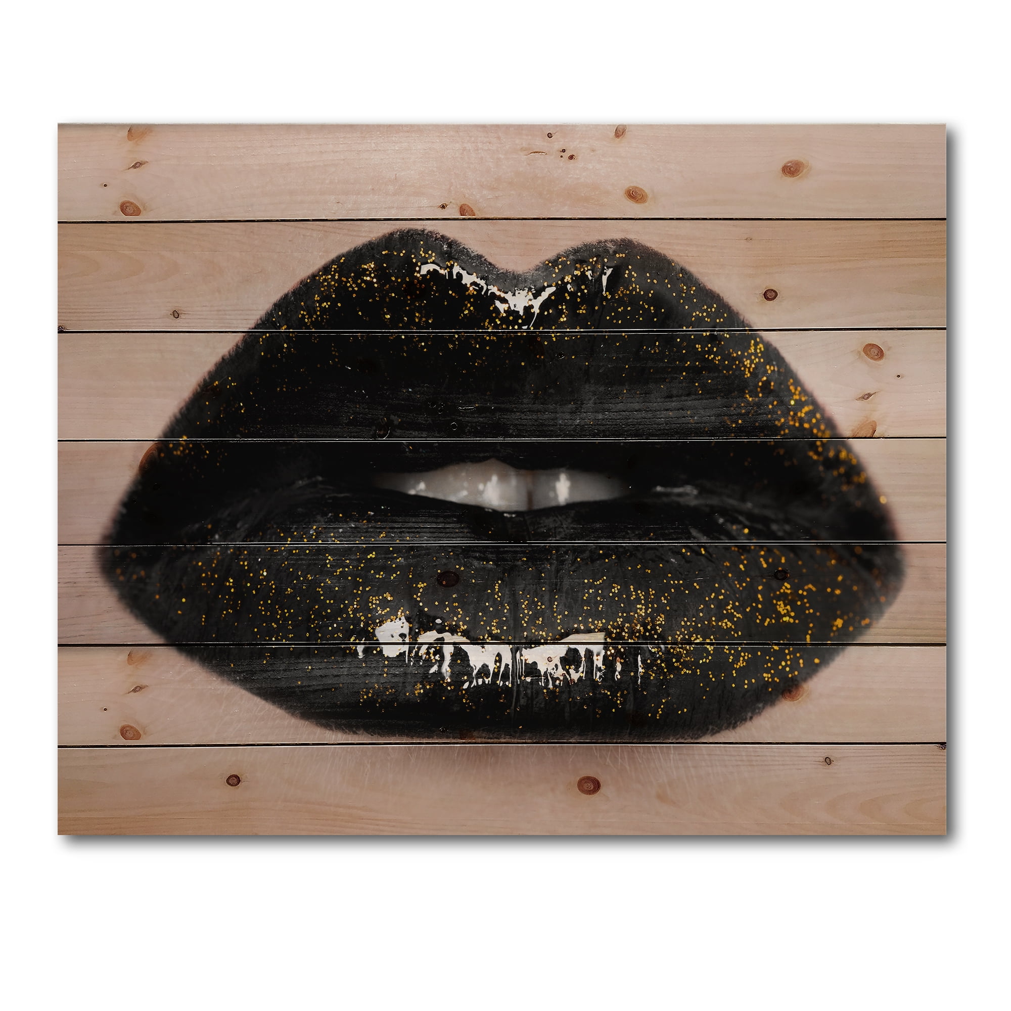 Designart 'Close-Up Of Gorgeous Female Lips I' Modern Print on Natural Pine Wood