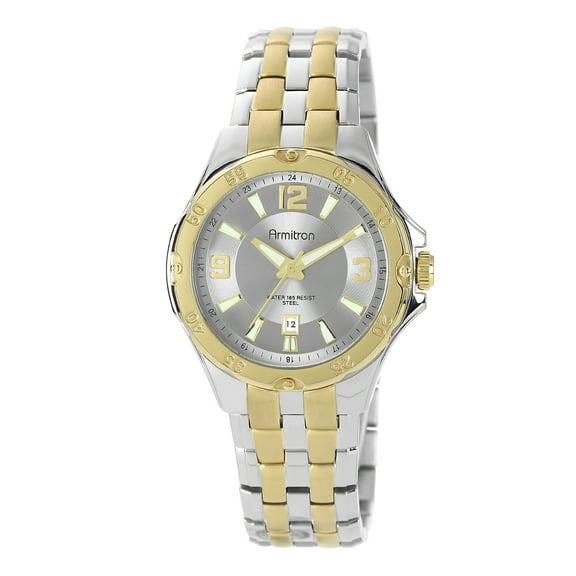 Men's Showcase Casual Watch, Metal Bracelet