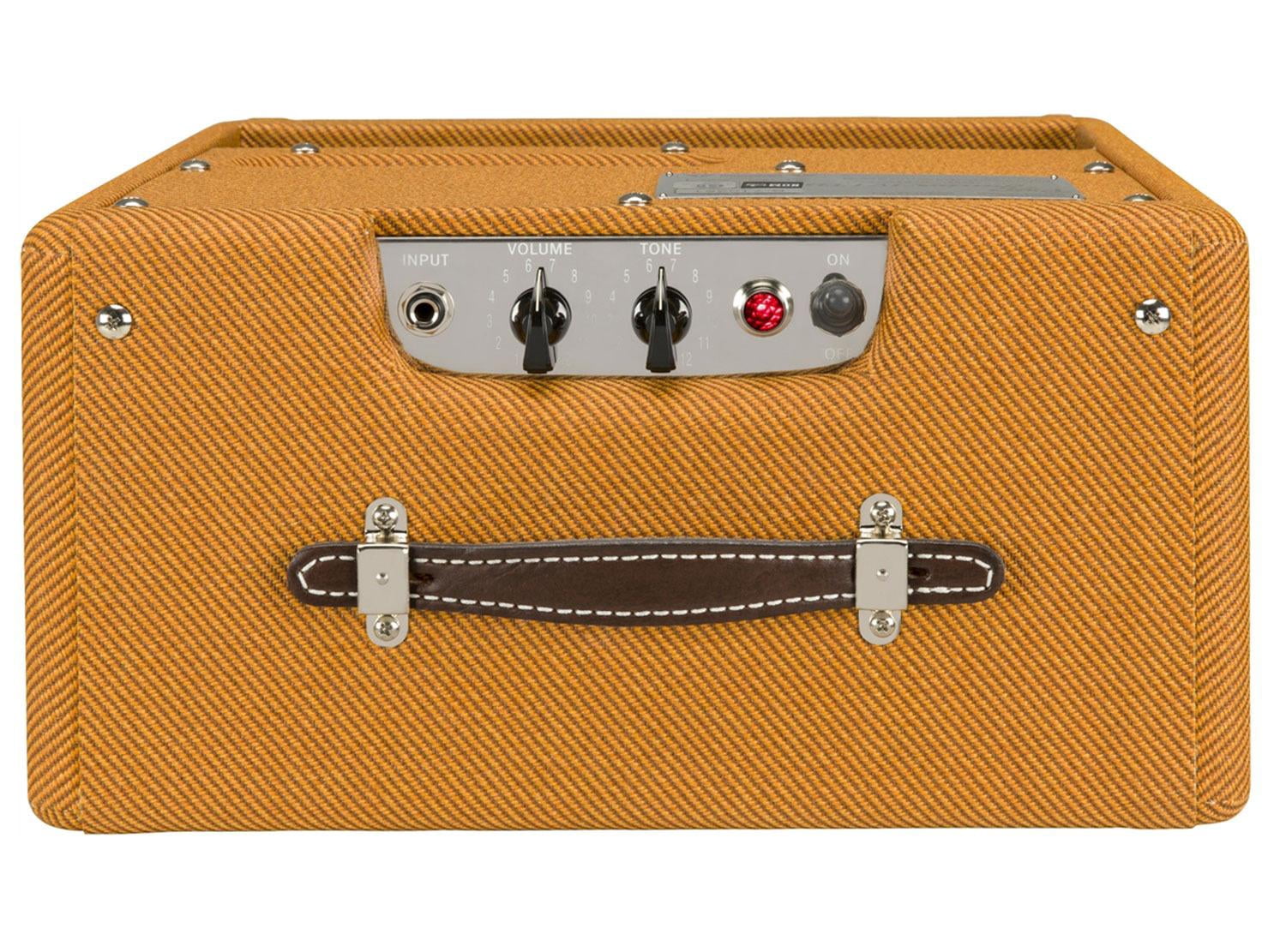 Fender Pro Junior IV 15-Watt 1x10" Tube Guitar Combo Amplifier