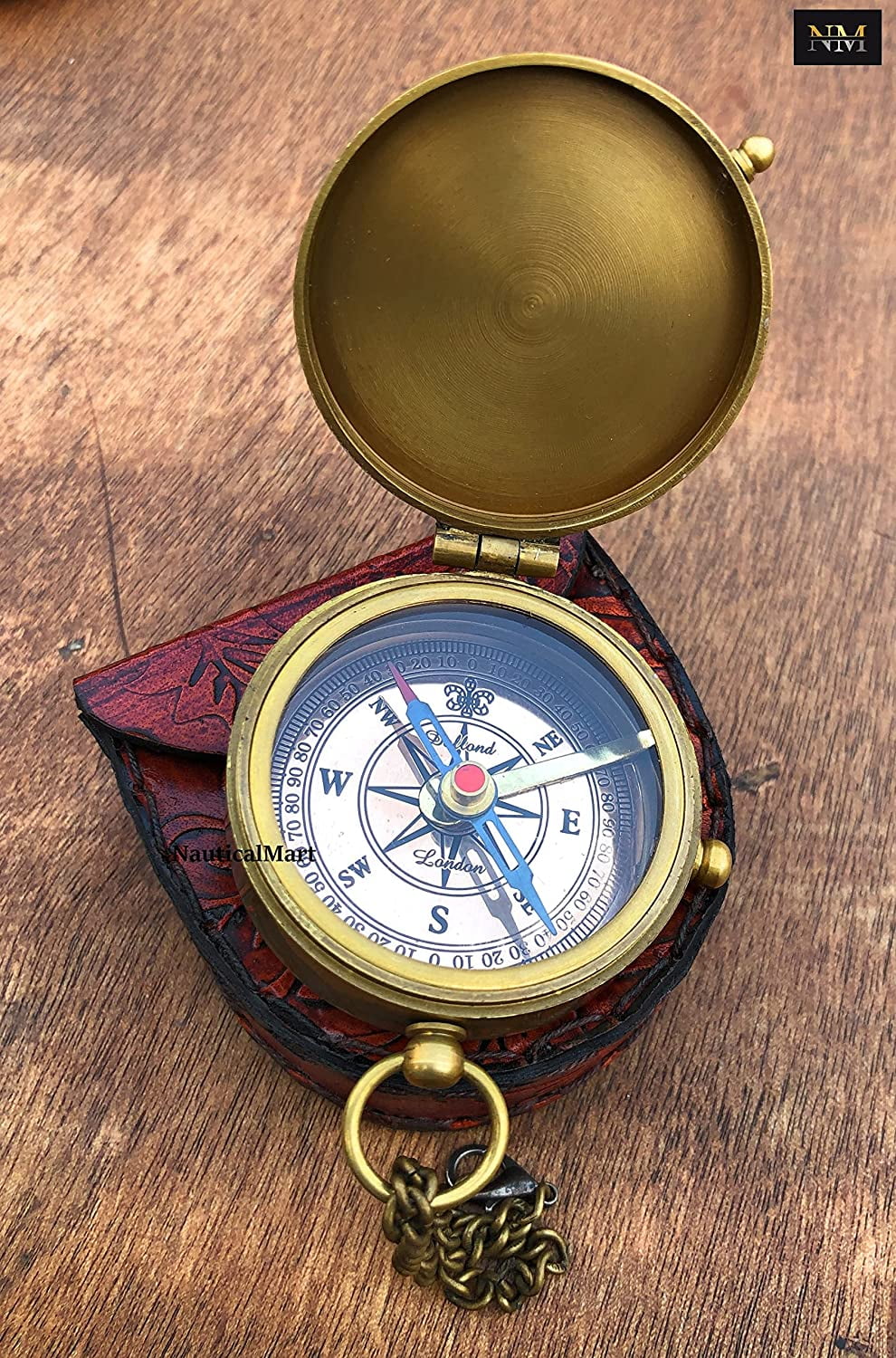 Brass Engraved Compass Directional Pocket Working Compass with Stamped Leather Case Personalized Gift for Anniversary, Birthday, Love, Sorry, Valentines Day, Keepsakes, Old Memories, Love Momentos