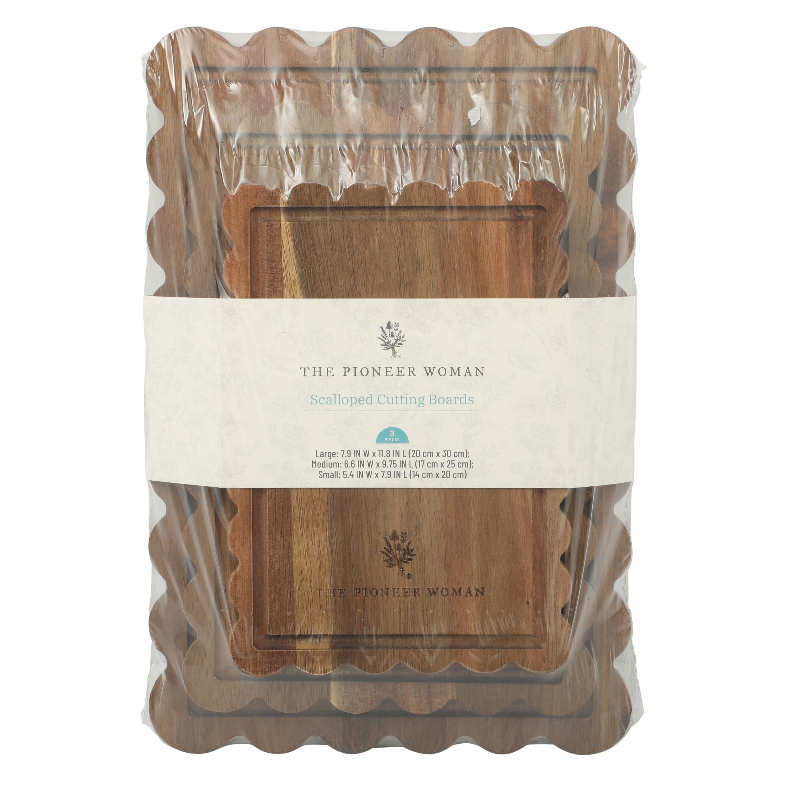 The Pioneer Woman 3-Piece Acacia Wood Scalloped Cutting Boards