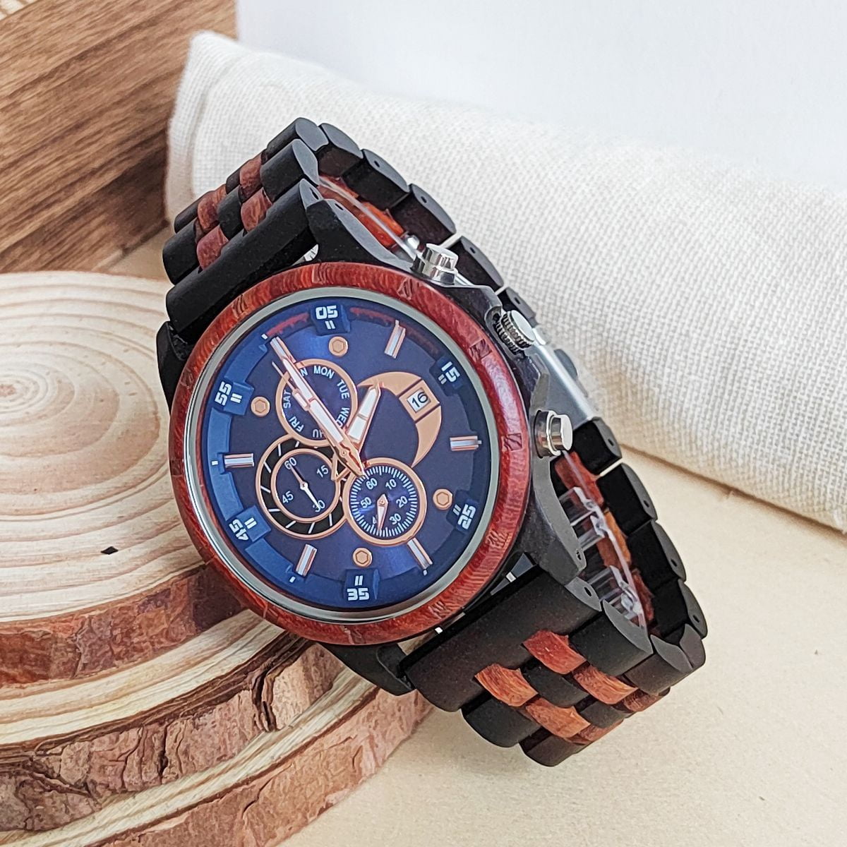 Luxury Retro Timepiece Quartz Movement, Elegant Watch for Men, Durable and Precise Timekeeping, Wooden Round Dial Mechanical Watch, Wooden Strap, Classic Vintage Style