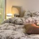 thumbnail image 3 of Juego de cama Fantasía Floral, 3 of 4