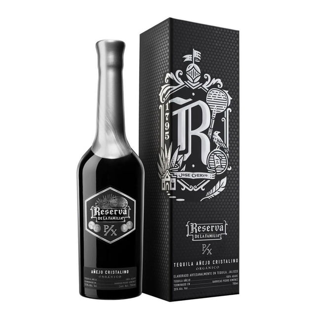 Paquete de 3 Tequila Jose Cuervo Reserva De La Familia Añejo Cristalino 700 ml