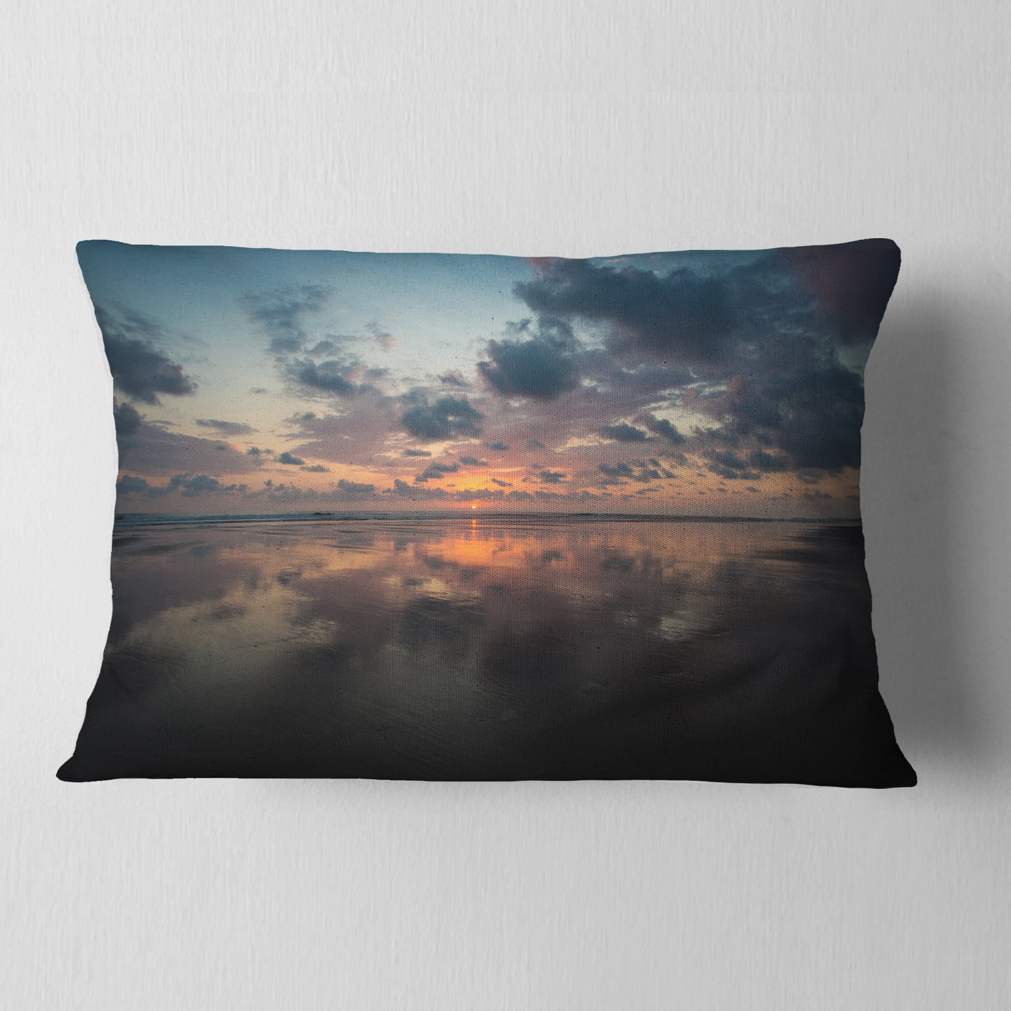 Designart Matapalo in Costa Rica Beach Sunset - Seascape Throw Pillow - 12x20
