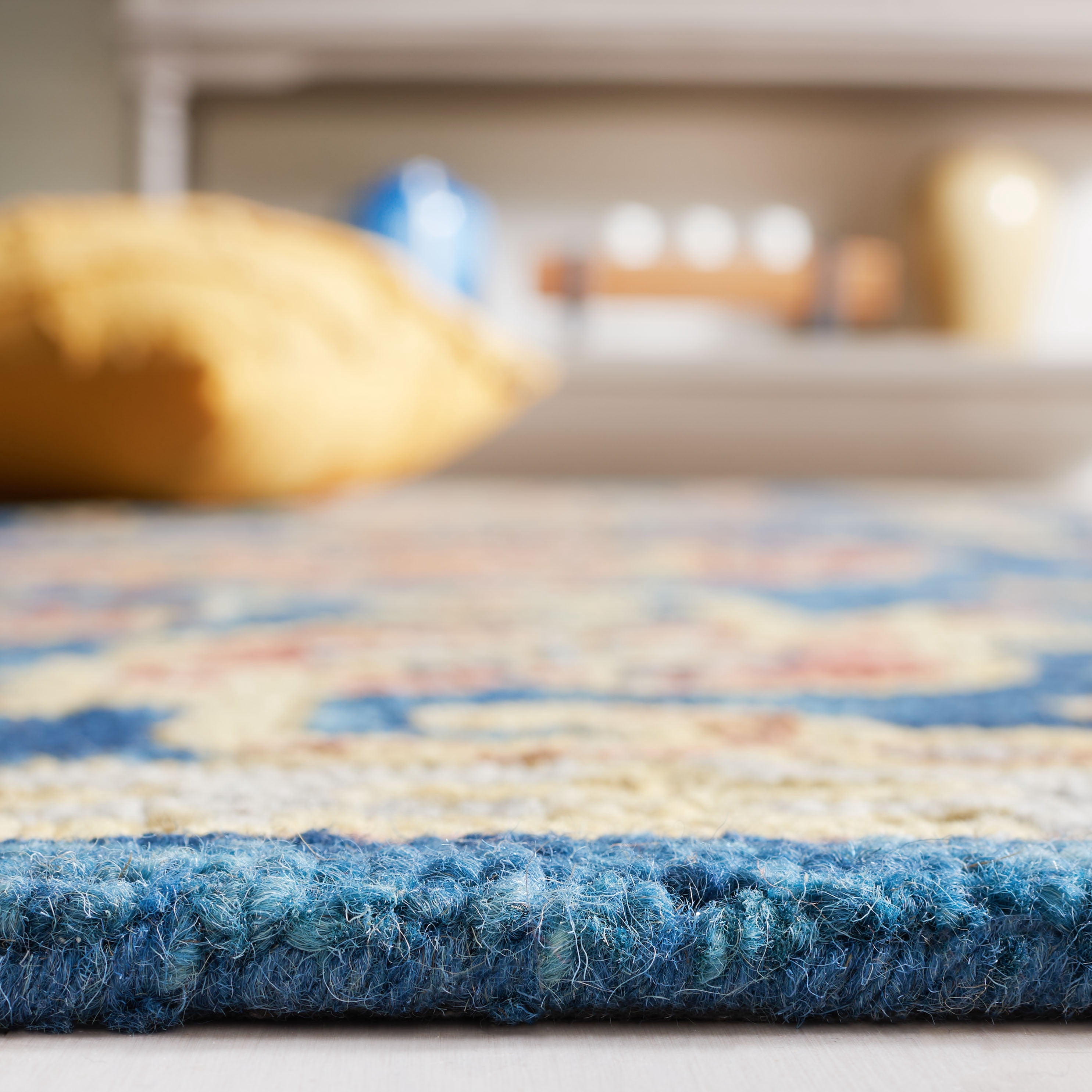 SAFAVIEH Blossom Gaila Floral Area Rug, Navy/Brown, 3' x 5'