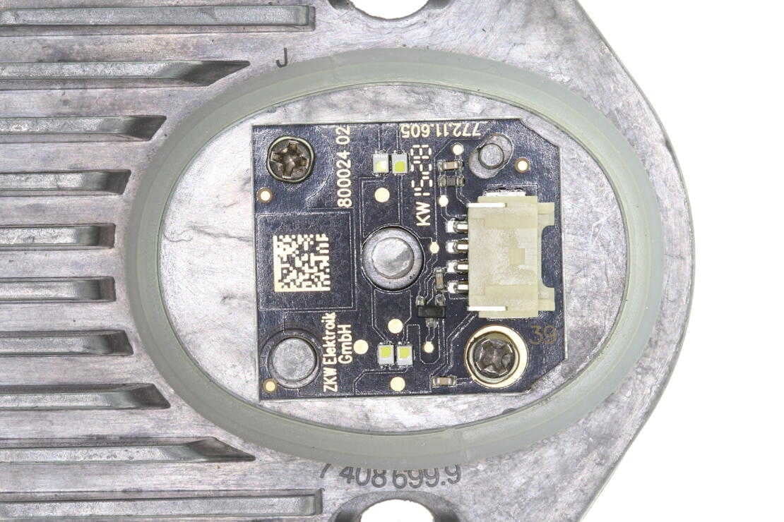 VEMO V20-73-0207 Control Unit, lights