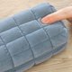 thumbnail image 4 of Estuche para Lápices Con Forma Almohada Almacenamiento Maquillaje Acolchada Multifunción (claro) Azul, 4 of 9