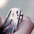 thumbnail image 3 of Nouveau Porte-Clés Multifonction Clé à Molette Outil d'Escalade en Plein Air, 3 of 8