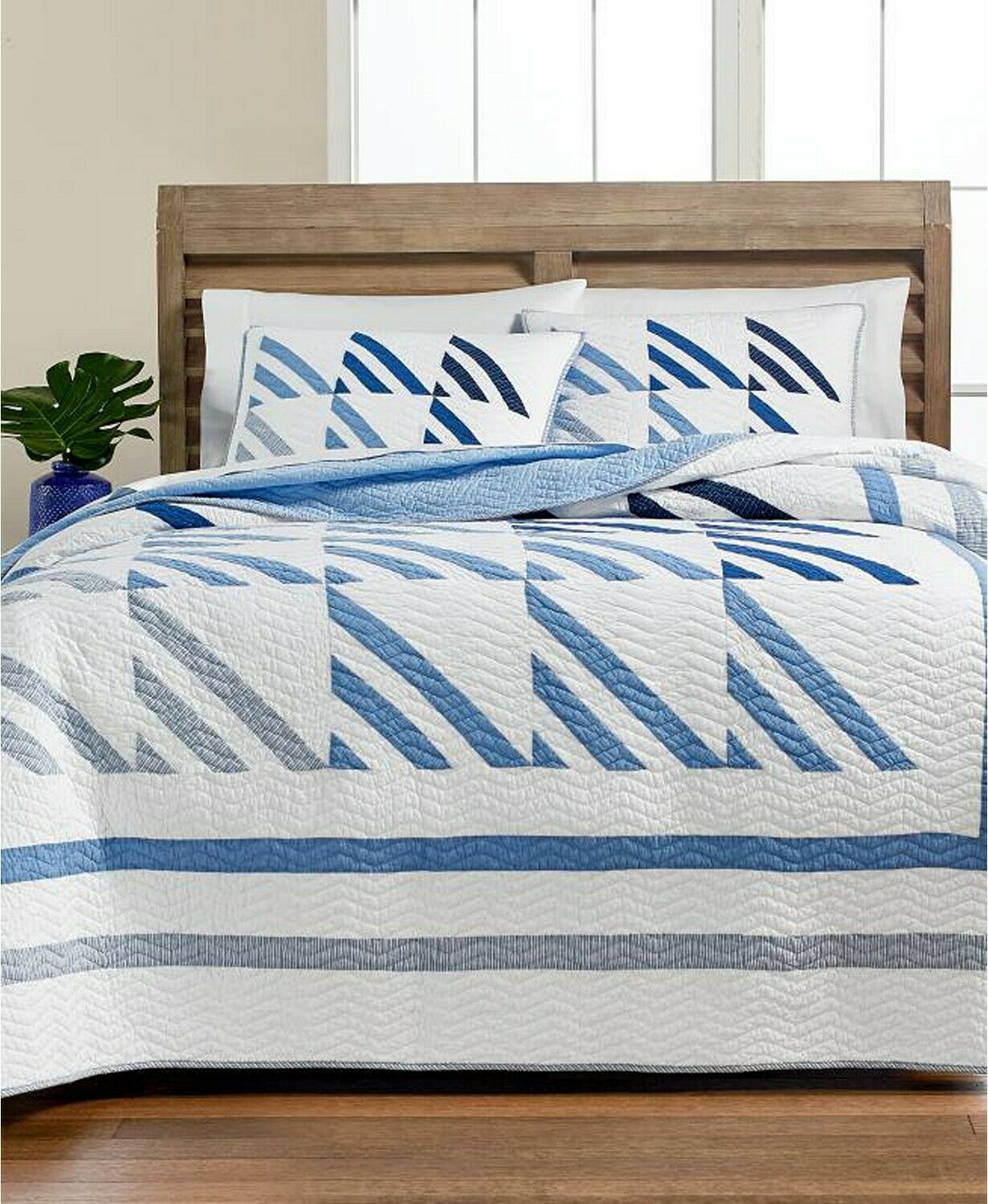 Martha Stewart Collection Nautical Sails Patchwork Cotton Quilt KING