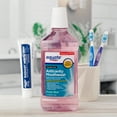 thumbnail image 2 of Equate Fresh Mint Anticavity Mouthwash, 33.8 Fl Oz, 2 of 7