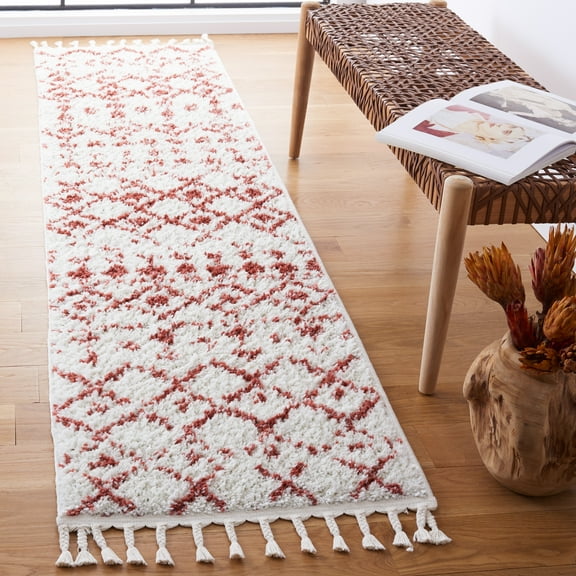 SAFAVIEH Berber Fringe Vinal Aztec Shag Runner Rug, Ivory/Rust, 2'2" x 8'
