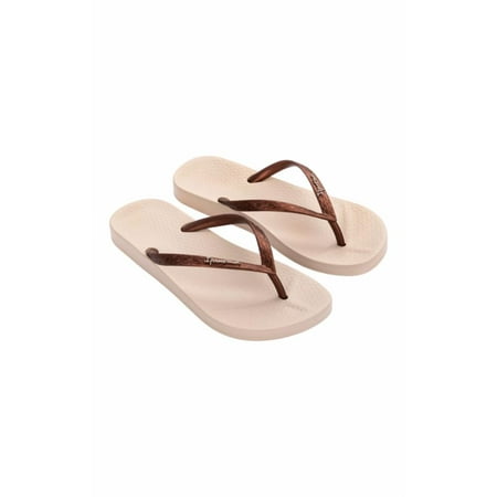 

Ipanema Women s 81030 Nude 7 M US