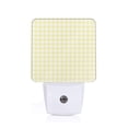 thumbnail image 1 of Fotbe Lemon Yellow Checkboard Luz Nocturna LED, Luz de Noche con Sensor de Luz Natural de Anochecer a Amanecer, Se Enchufa a la Pared, Blanco Cálido 0.5W-UK, 1 of 7