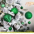 thumbnail image 3 of Esferas para árbol de navidad Artego extra grandes de 15 cm de diámetro paq 6 esferas  Verde Navidad * Línea Caramel 3 texturas y acabados diferentes para colgar Christmas ornaments, 3 of 7
