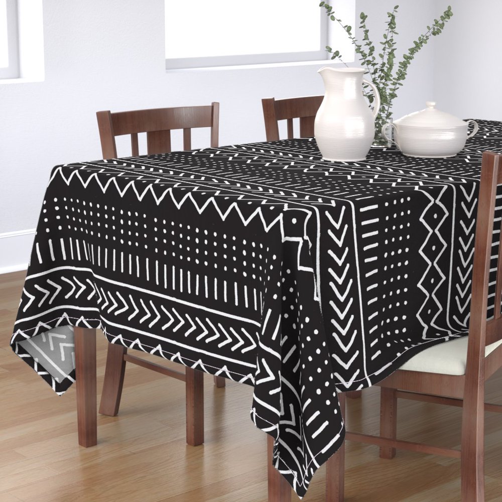 Tablecloth African Tribal Black White Lines Dots Arrows Cotton Sateen
