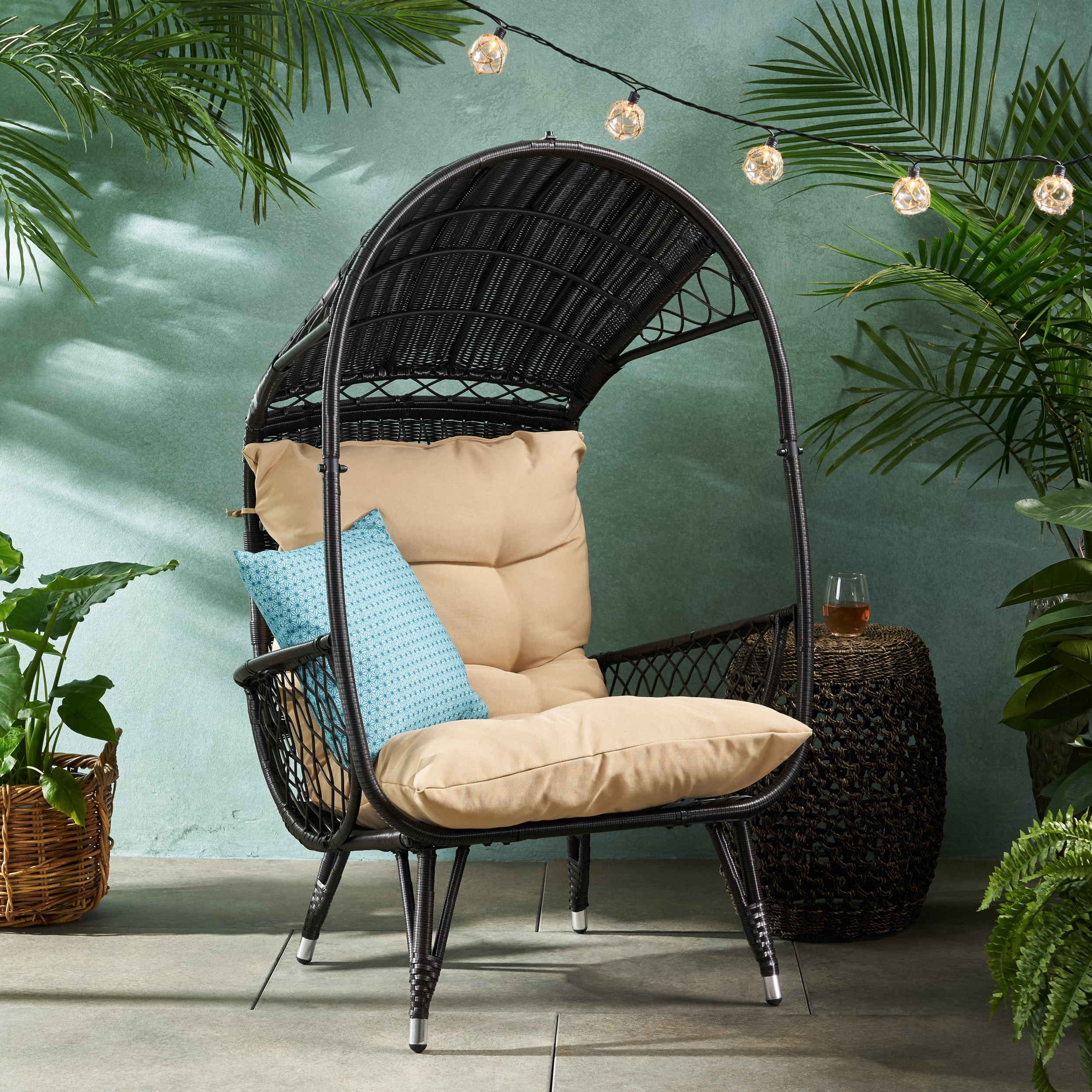 Outdoor Standing Basket Style Leisure Chair, Wicker Weave Single Relaxing Seat for Patio Garden, Button and Beige