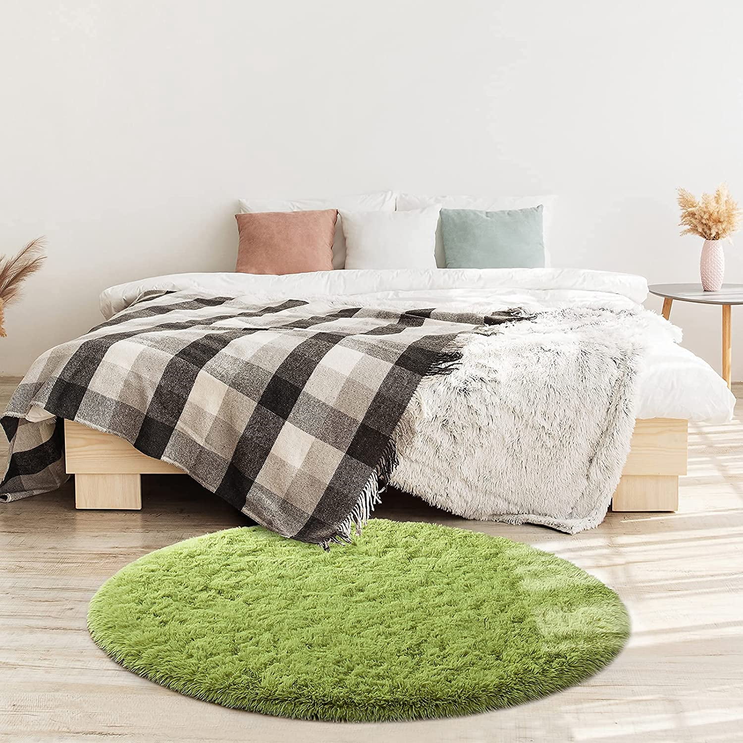 DweIke Round Rug for Bedroom,Soft Shaggy Area Rugs for Living Room Decor,Fluffy Circle Carpets for Nursery,5'x5',Grass Green