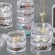 thumbnail image 3 of Caja de almacenamiento de joyería giratoria pequeña, estante de almacenamiento, organizador de plástico redondo para pulsera, pendientes, cajas, sopor, 3 of 5