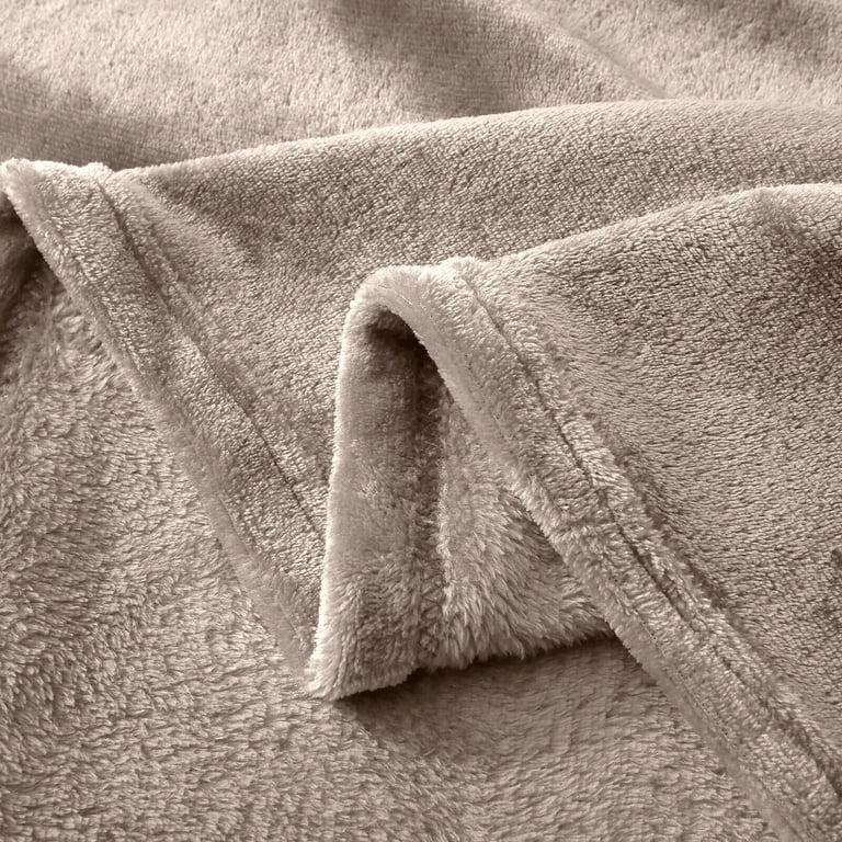 Montana Luxury Ribbed Fleece Throw, Taupe/Grey. Snuggle Up!