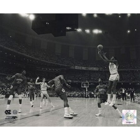 Michael Jordan North Carolina Game Winning Basket 1982 Ncaa Finals Photo 8x10, Size - 8 x 10 By Photo File,USA