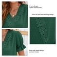 thumbnail image 4 of Camiseta con cuello en V para mujer, camiseta informal de verano con punto suizo, manga corta abombada, costura de encaje, Color puro, 4 of 5