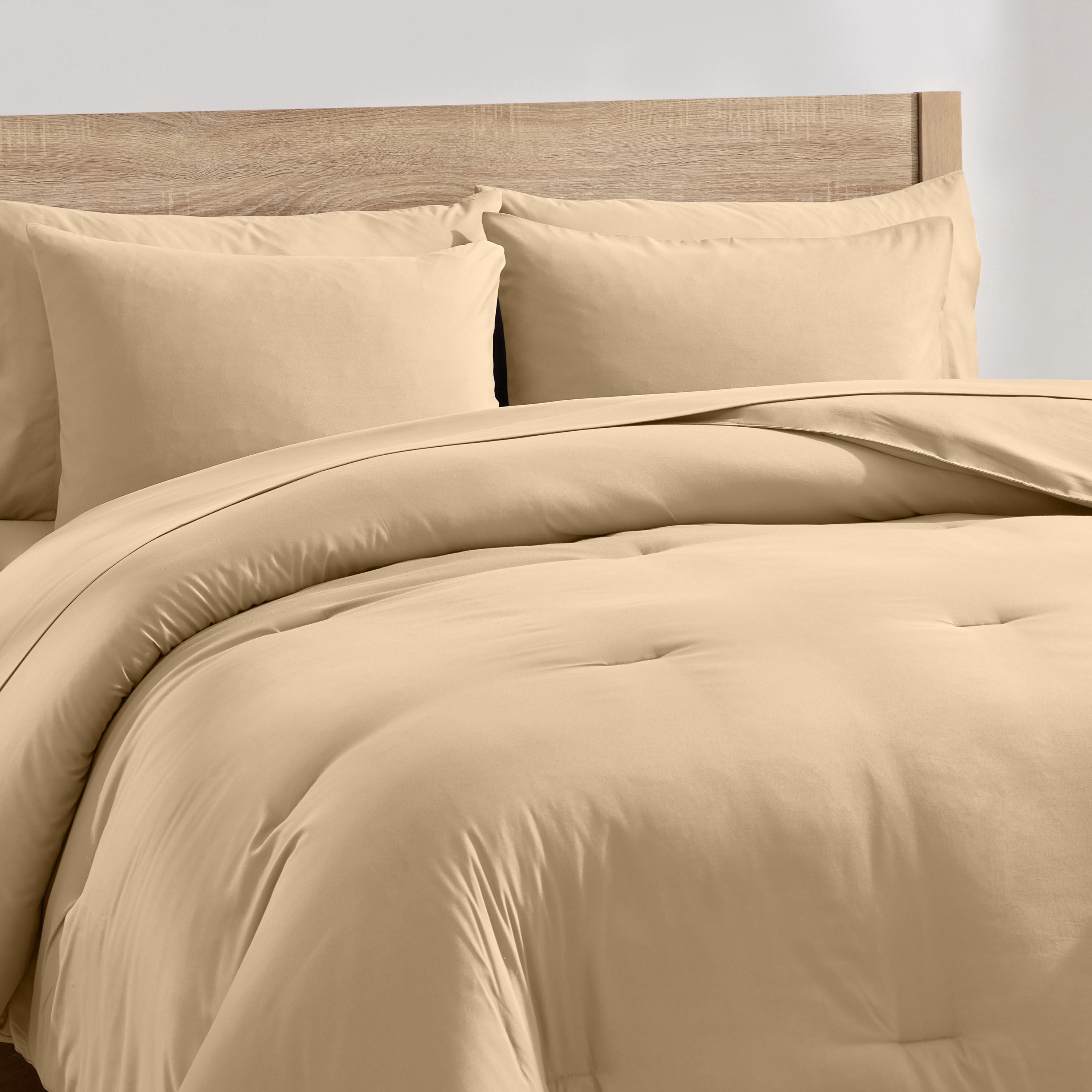 LammaLoe King SizeComforter Set, 7 Piece Bed in a Bag, Ultra Soft Bedding Comforter Set with Sheets, All Season Bed Set, Beige