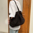 thumbnail image 4 of Bolso de lona unicolor de gran capacidad para mujer, nueva colección 2025, estilo japonés casual, bolso de hombro para estudiantes universitarios., 4 of 10