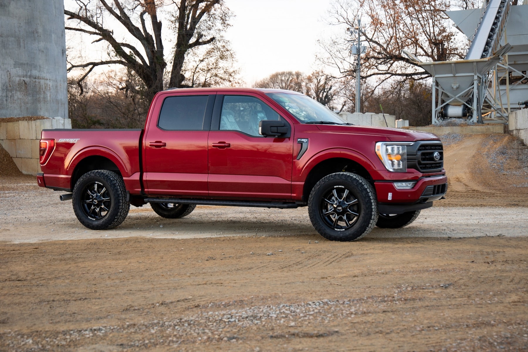Rough Country 2" Nylon Lift Kit w/N3 Shocks for 21-23 Ford F-150 2WD/4WD - 57130 Fits select: 2022 FORD F150, 2021 FORD F150 SUPER CAB