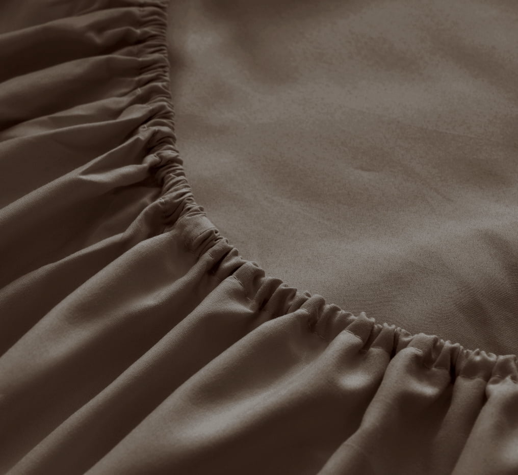 Comfylife Luxury Full Size Rayon Made From Bamboo Sheets Set -Deep Pockets, Moisture Wicking, No Fading, Bamboo Derived Rayon, Softer Than Cotton- 4 Pieces - Full Size, Coffee