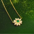 thumbnail image 3 of Cadena de clavícula verde madre personalidad de moda femenina colgante de flores de sol simple y versátil collar de plata esterlina S925 de lujo ligero, 3 of 3
