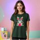 thumbnail image 3 of Playera de Mujer con Conejita Chic – Estampado Divertido y Colorido Color Verde Oliva Talla Extra Grande Marca Emil SaEs, 3 of 4