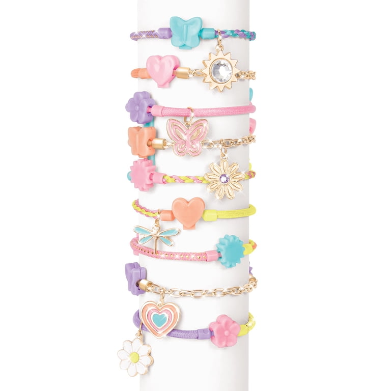 Make It Real Kit Braccialetti Della Felicità – 50 Pezzi Per Creare 5 Gioielli Intrecciati Con Perline E Ciondoli – Vassoio Incluso, Per Bambine 8+