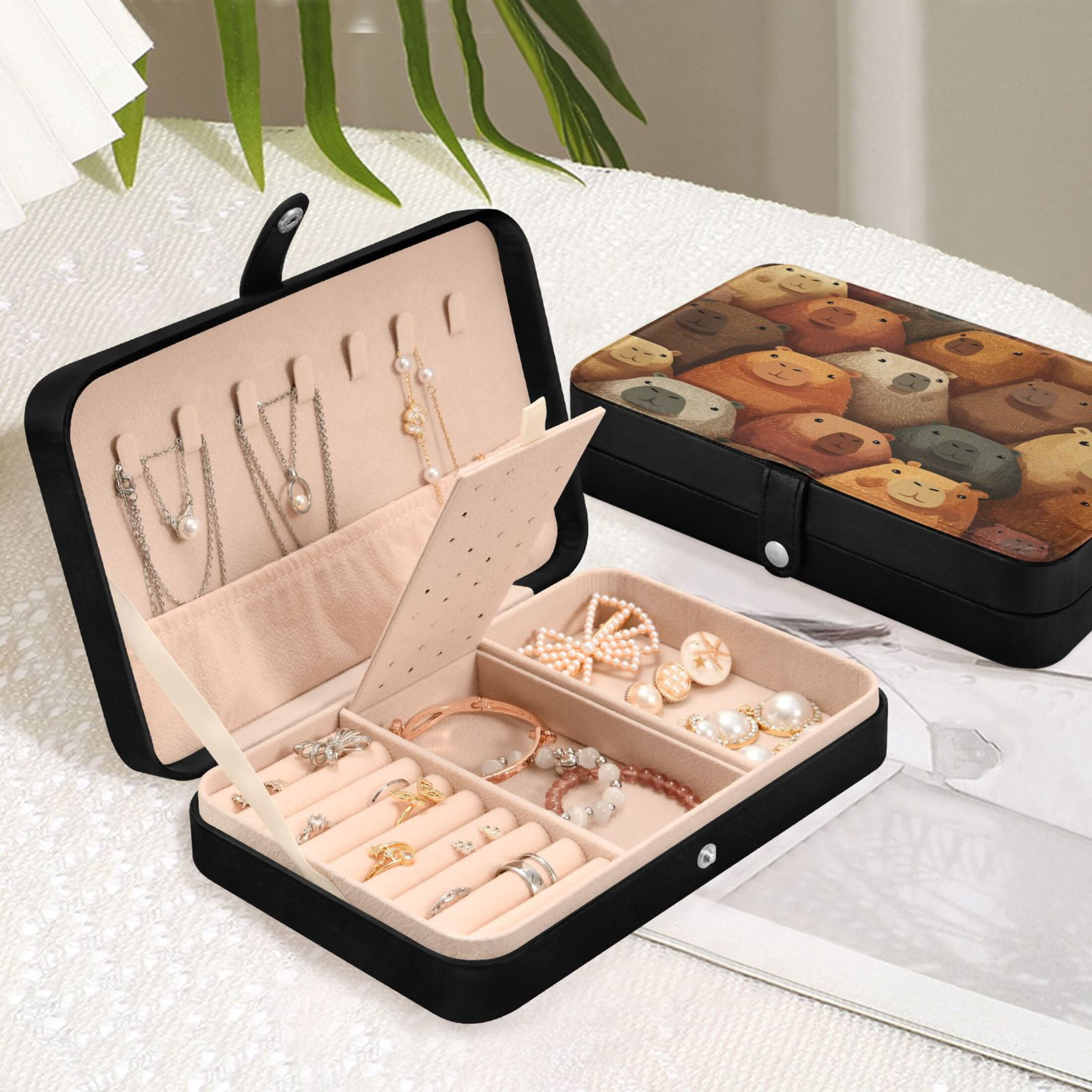 Leather Jewelry Box Rectangular 8.27x5.5x1.78In Travel Jewelry Storage Earrings Necklace Bracelet Watch Brooch Storage Capibara Seamless