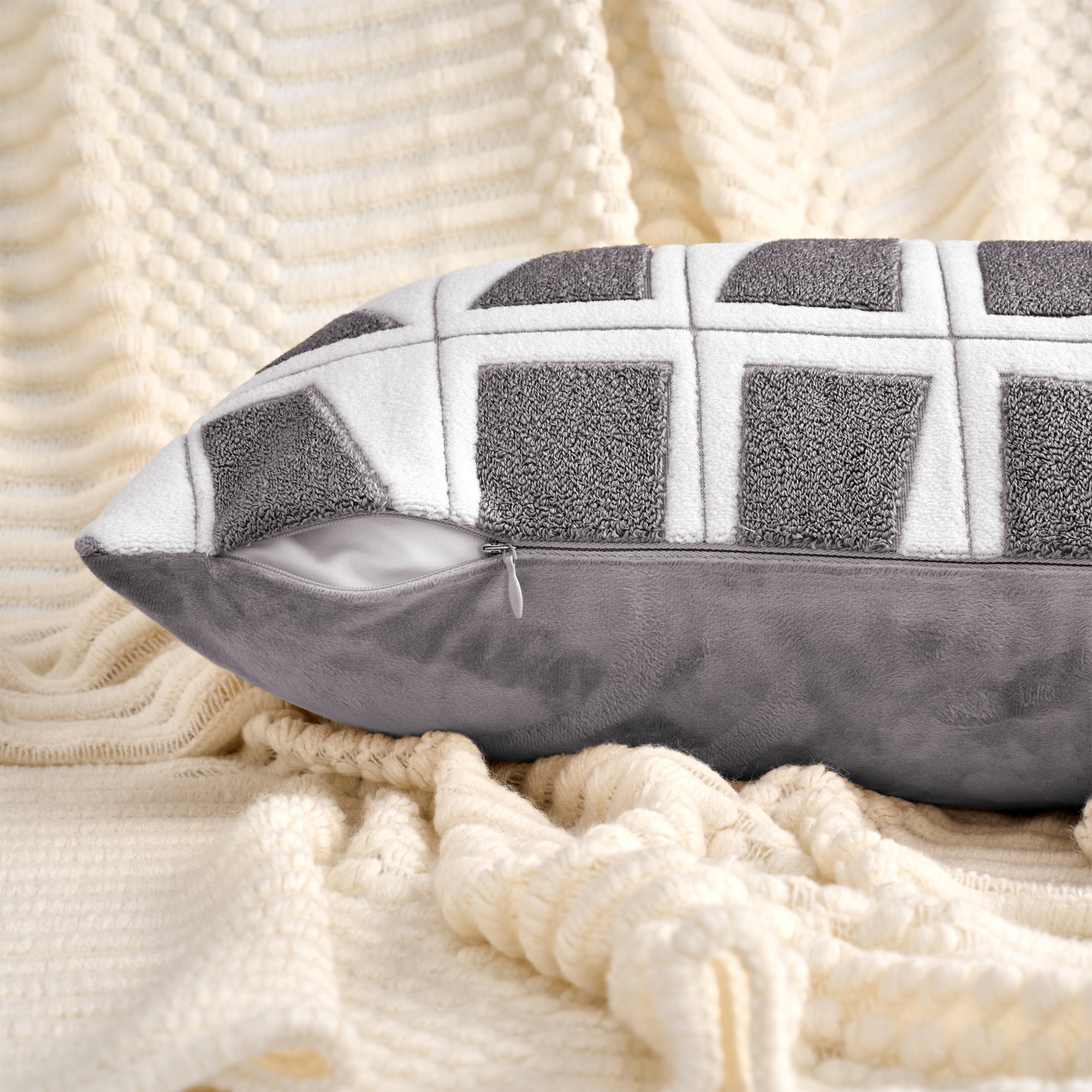 Unique Bargains Set of 2 Geometric Soft Plush Cushion Case Pillow Covers 20" x 20" Grey