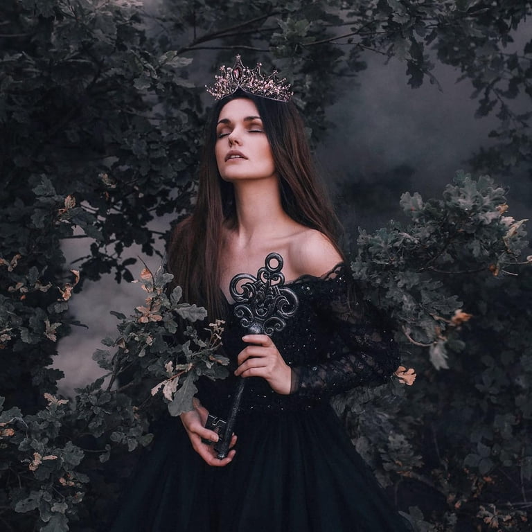 Baroque Black Queen Crown for Women, Dark Gothic Princess 