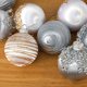 thumbnail image 5 of 6 bolas navideñas de 6/8 cm con lentejuelas de seda para colgar en el árbol de Navidad, decoración navideña 2024, 5 of 5