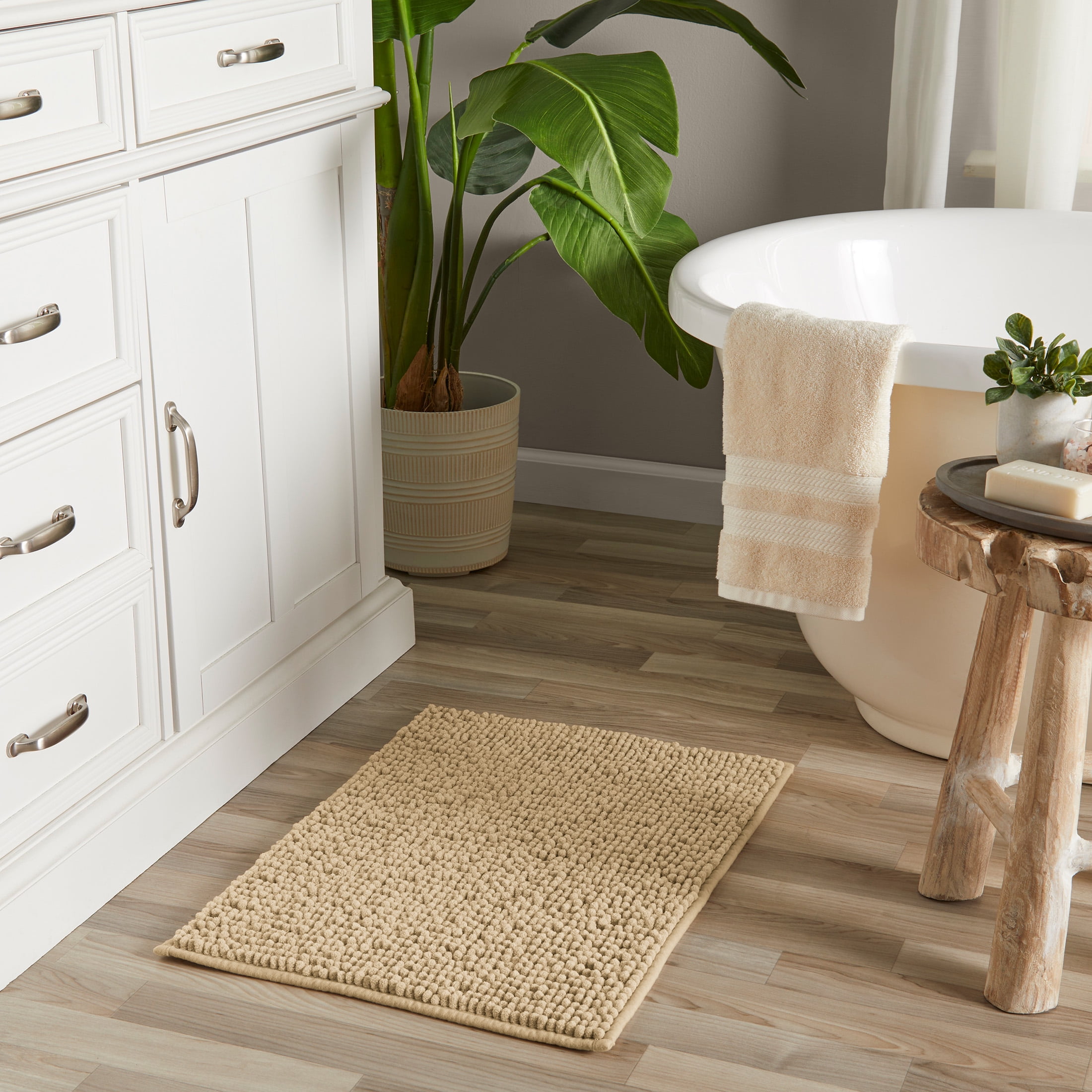 Mainstays Basic Polyester Chenille Noodle Bath Rug, Vallejo Tan, 17"x24", One Piece