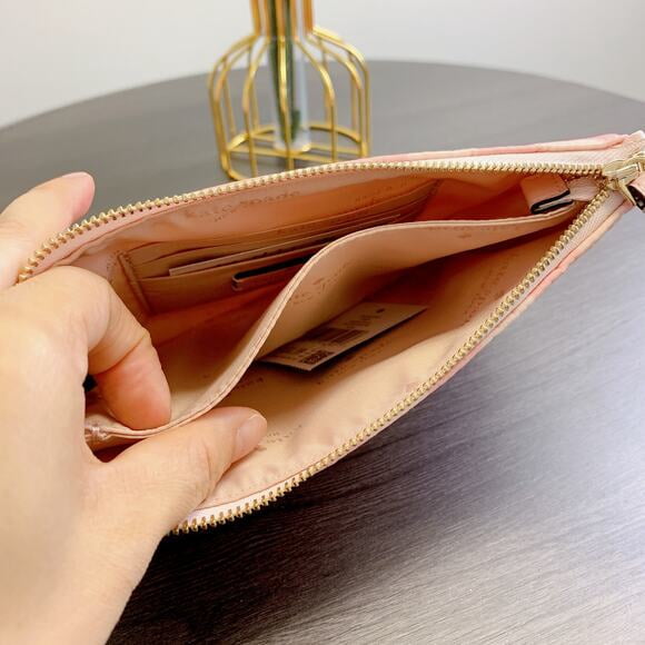 Kate Spade KG604 Chelsea Gingham Medium Wristlet IN Pink Multi