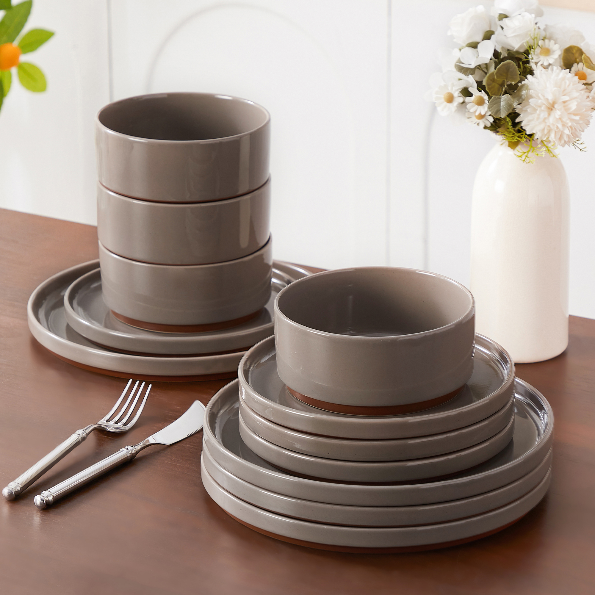 vancasso, Dinnerware Set, Bronze, Porcelain Plates and Bowls for 4