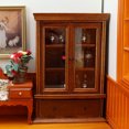 thumbnail image 3 of Mueble de almacenamiento vintage de 2 puertas para casas de muñecas en miniatura, 3 of 3