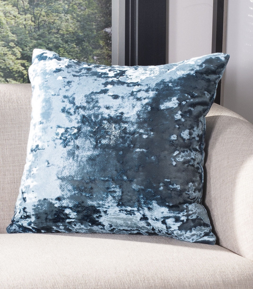 2 X UK MADE SHIMMERY CRUSHED TEXTURED SILVER GREY VELVET CUSHION COVER £9.99 SET 