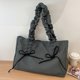 thumbnail image 5 of Bolso Hombro Mano Nailon para Mujer Color Sólido Con Lazo Hobo Elegante, 5 of 9