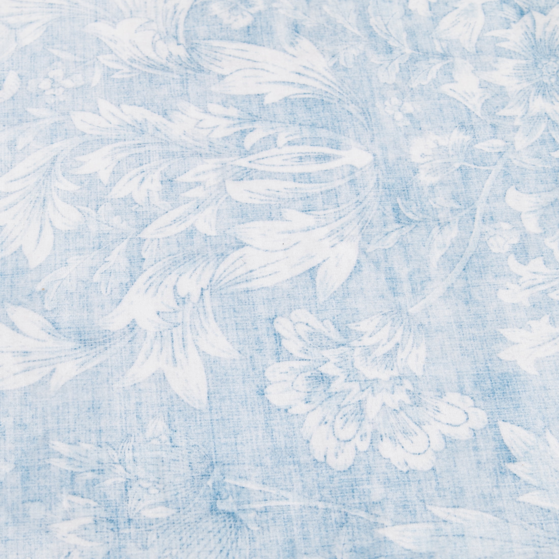 Mainstays Blue Feather Faux Fur Scalloped Indoor Accent Rug, 36"x56"