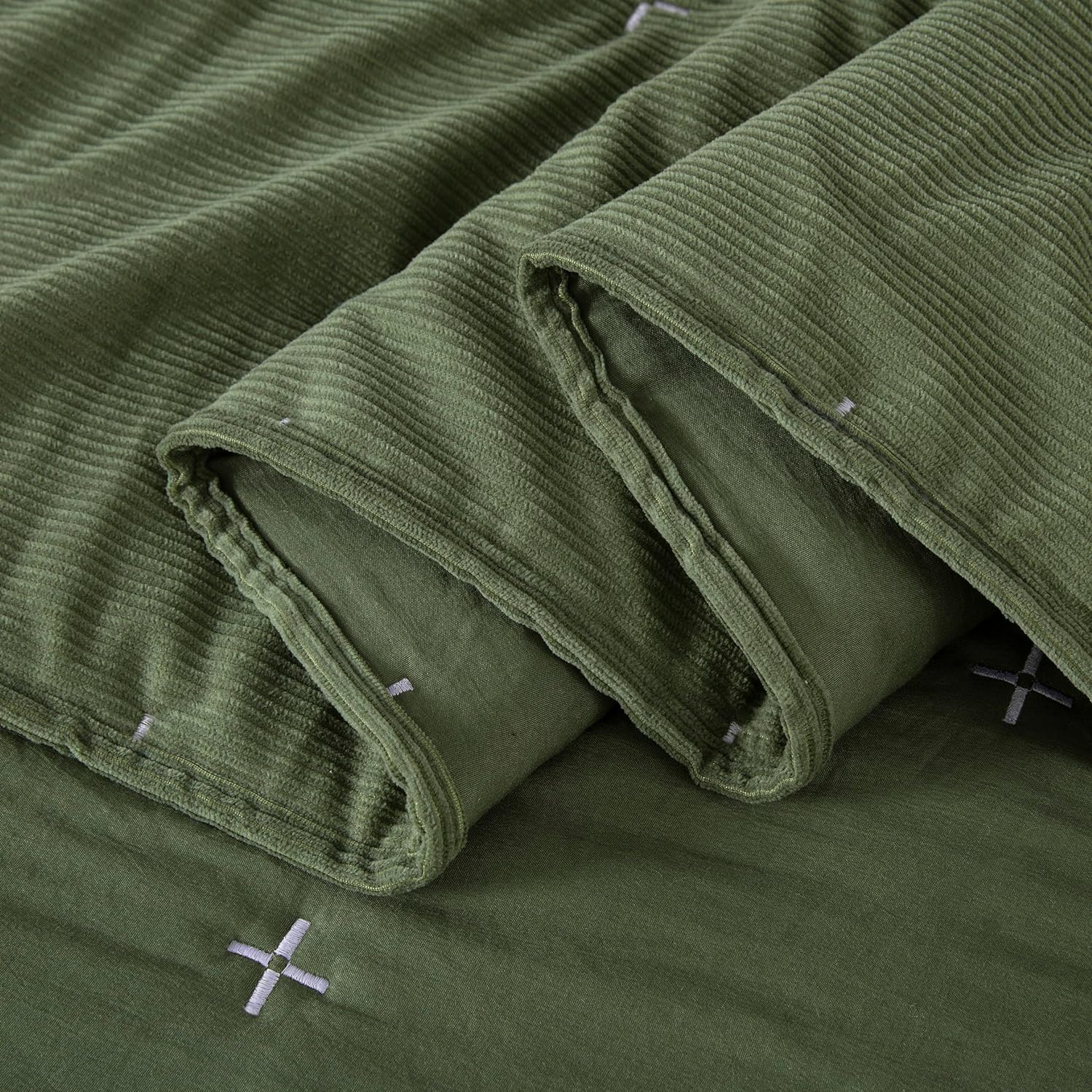 Chezmoi Collection Corduroy King Quilt Set Olive Green, 3-Piece Luxury Soft Cross Stitch Polyester Corduory Lightweight Bedspread, 1 Quilt 106 in x 94 in and 2 Pillow Shams 20 in x 36 in