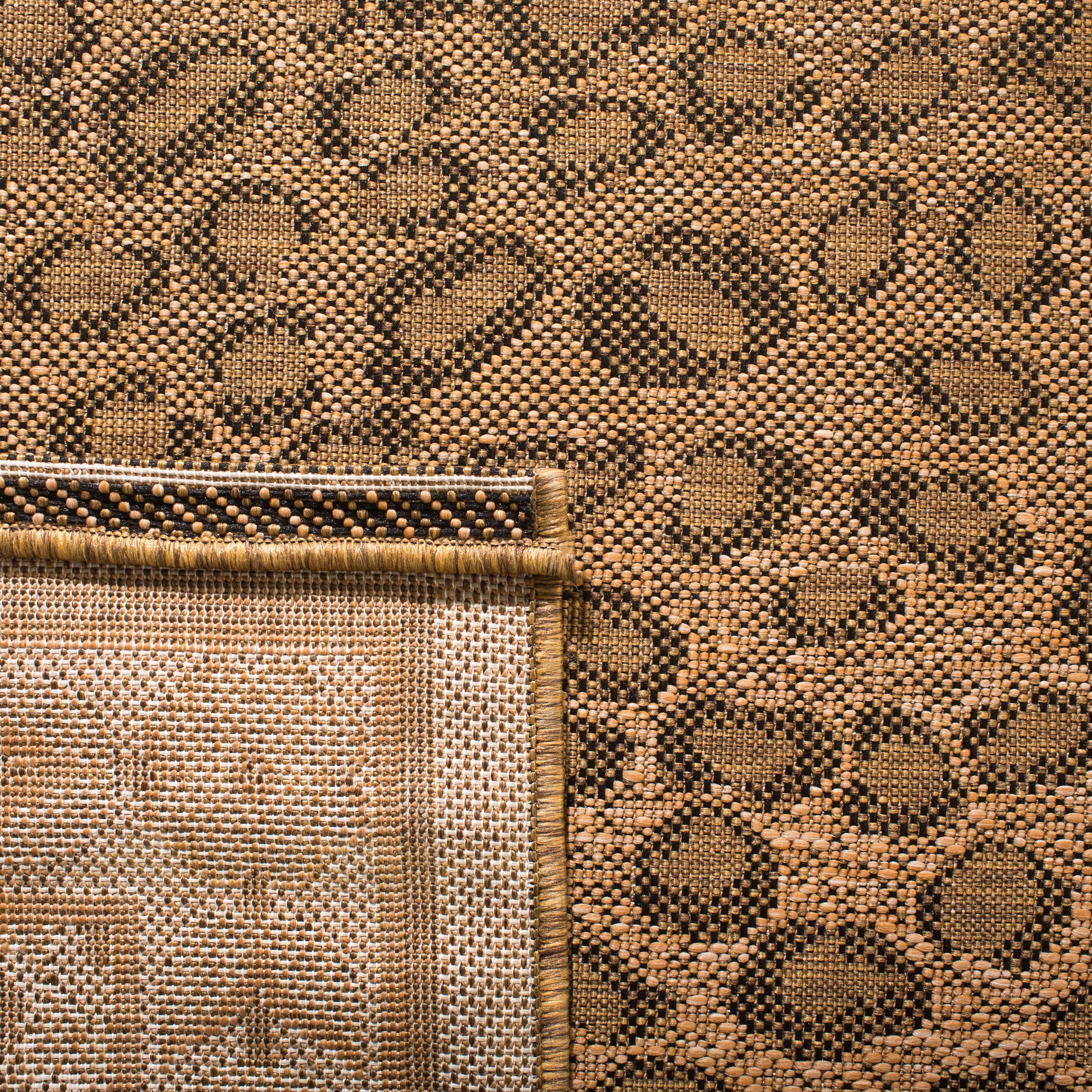 Safavieh Courtyard Candace Spotted Indoor/Outdoor Area Rug, Natural/Gold, 2' x 3'7"